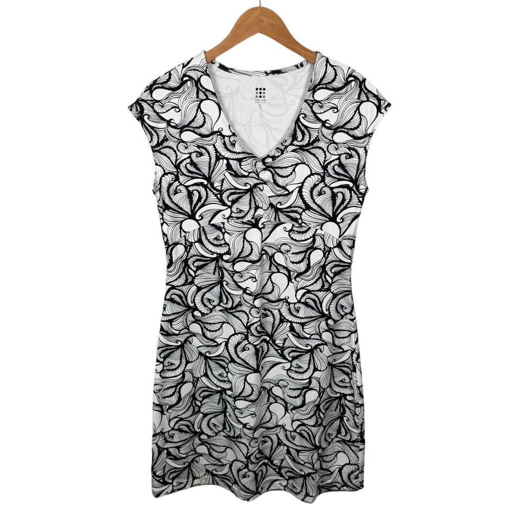 Title Nine Sheath Dress Size Small Black White Paisley Ruched‎ V Neck Sleeveless